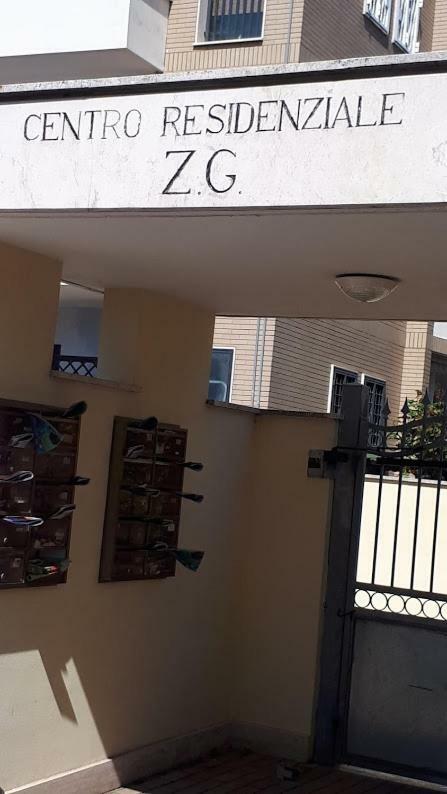 Domus Claudio Apartamento Fiumicino Exterior foto